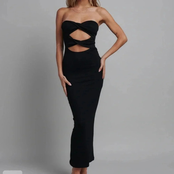 Bayse Dresses & Skirts - Bayse CIELO MIDI - BLACK